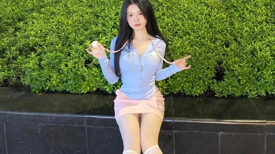 双马尾赛事奶糖Baby-全球看片神器每天大赛视频在线综合导览新鲜内容播放预览封面